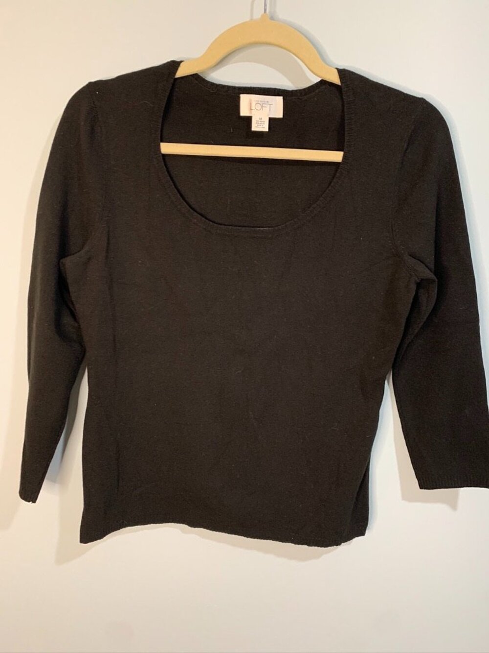 LOFT Black Sweater Top Medium 3/4 Sleeve Scoop Neck Lightweight Knit